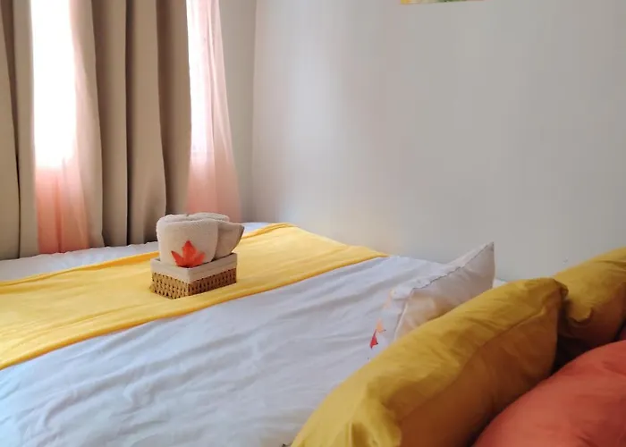 Staycation Near Moa Airport Ikea Apartment *